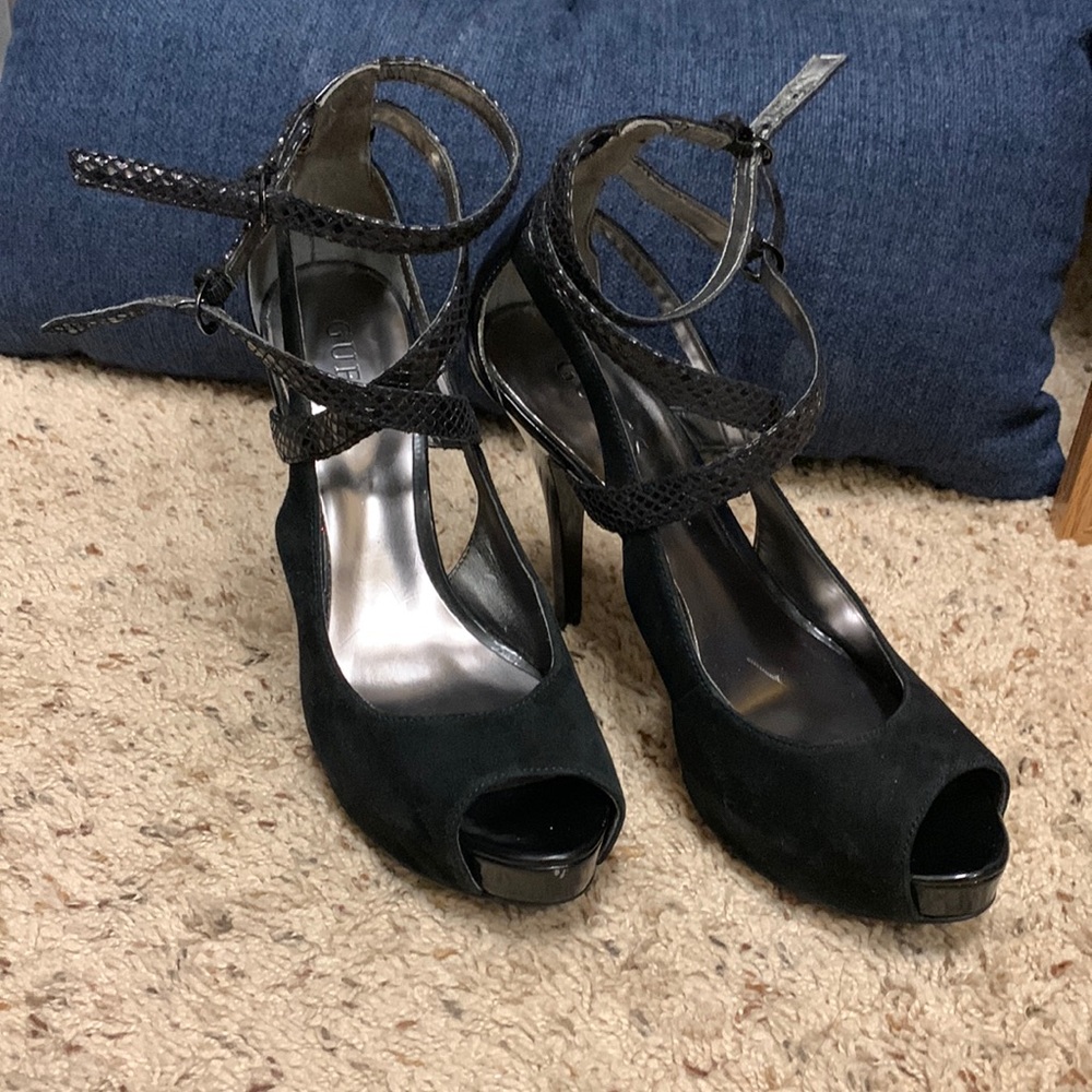 Guess strappy black heels